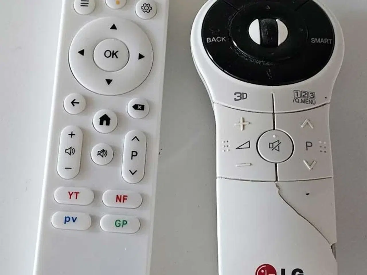 Billede 5 - LG 47" FullHD og TV bænk, Aalborg