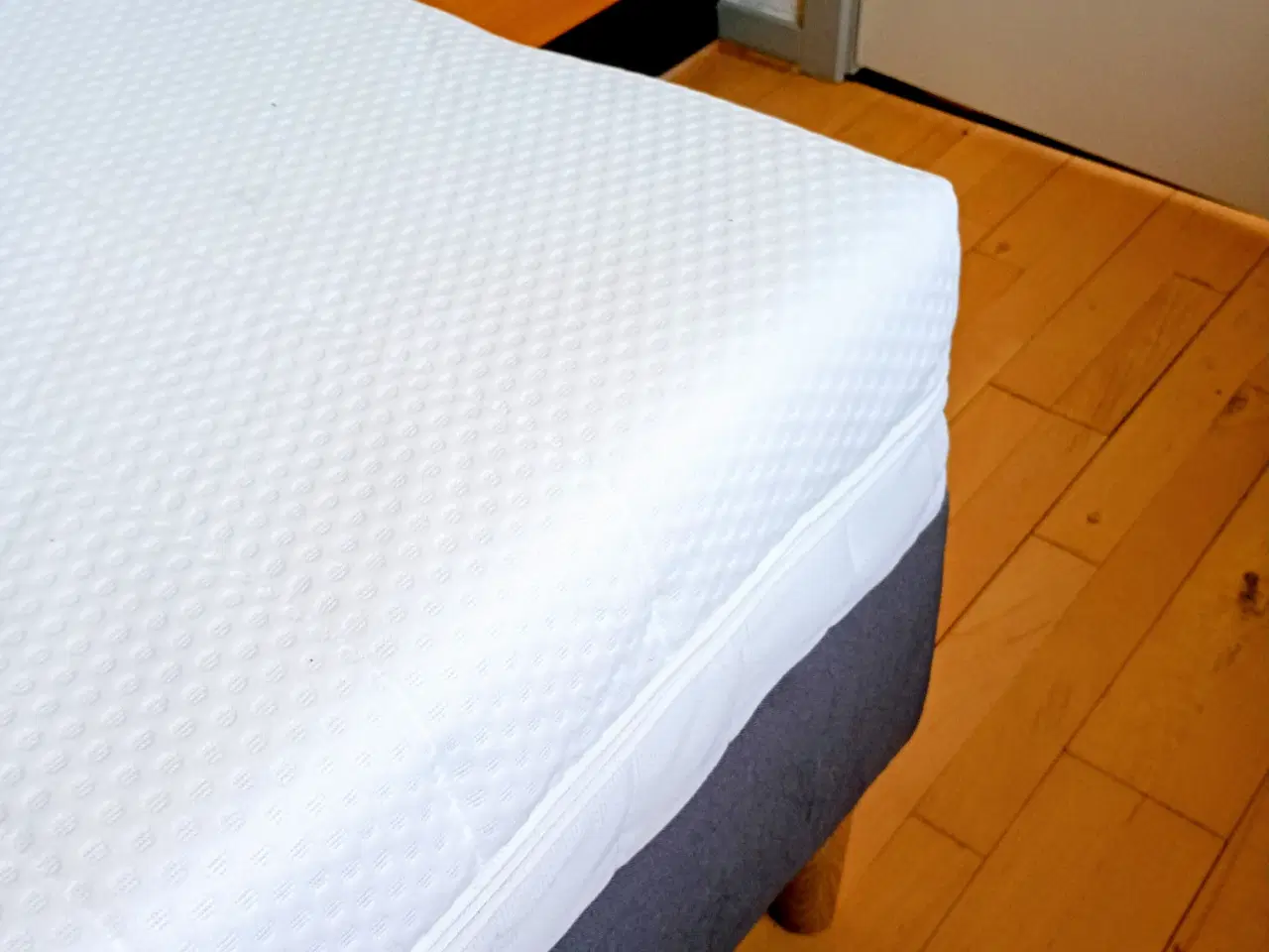 Billede 3 - Helt ny kontinentalseng fra Ikea