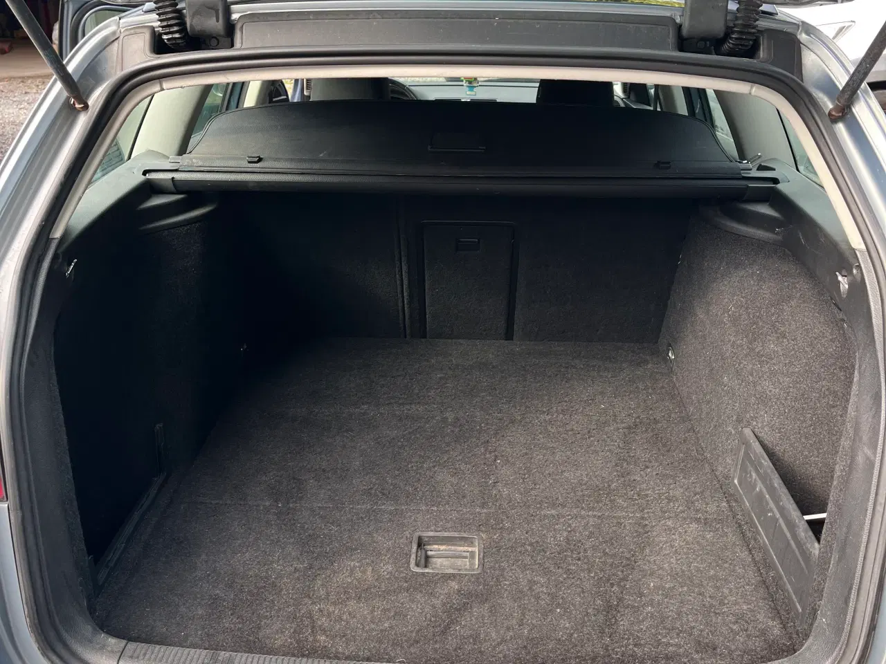 Billede 12 - Variant 2,0 BlueMotion TDI Comfortline 110HK 2010