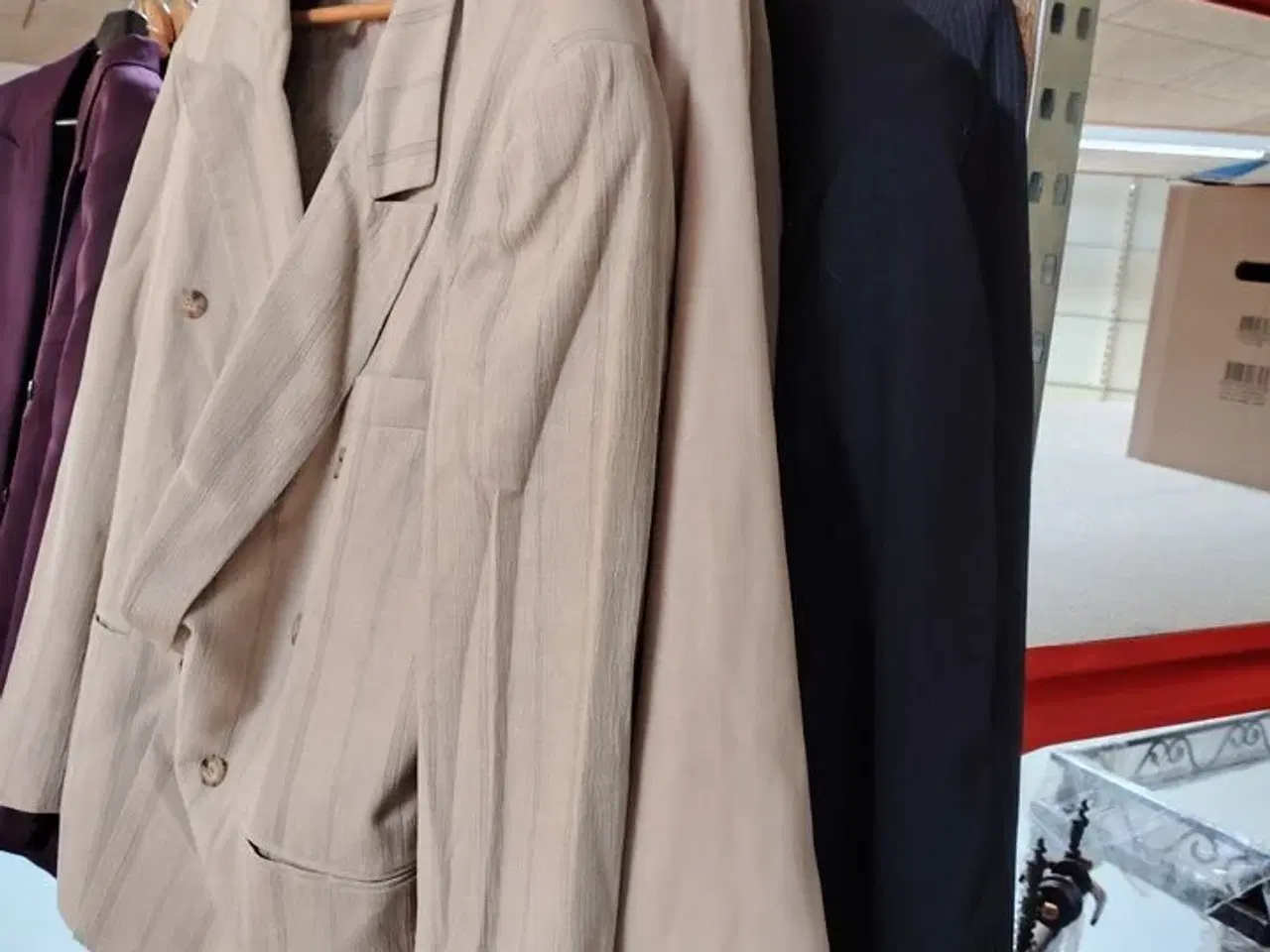 Billede 11 - Stort parti tøj