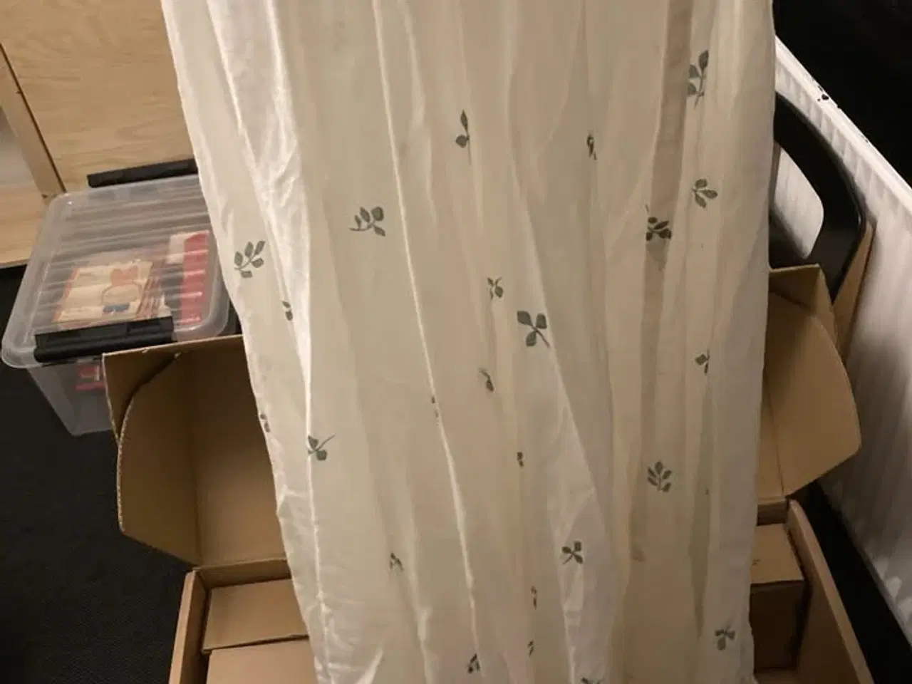 Billede 5 - 🌙 Moonboon slyngevugge inkl. motor, stativ og and