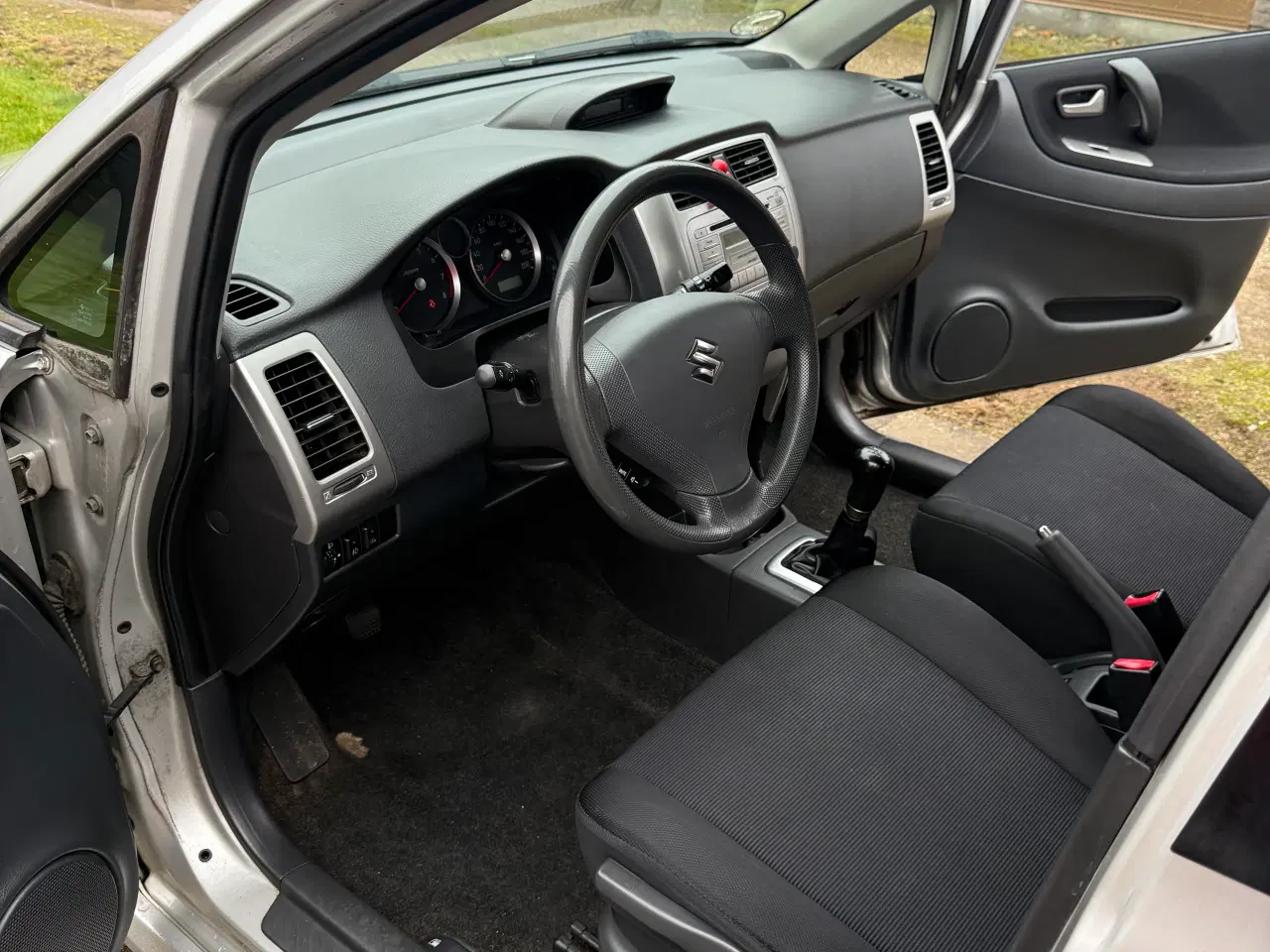 Billede 4 - Suzuki Liana 1,6 Benzin - 2005