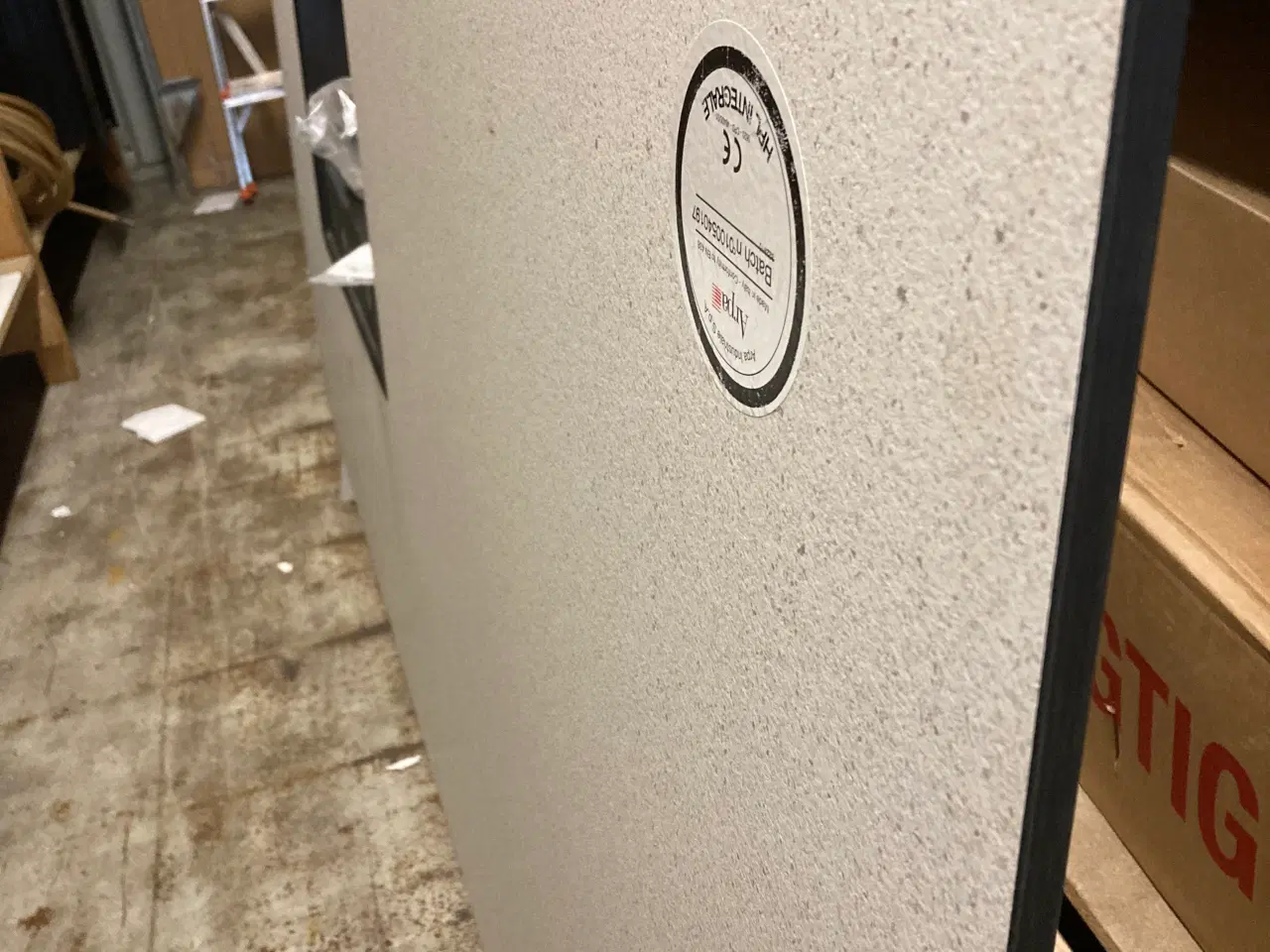 Billede 4 - Kompactlaminat bordplade med vask