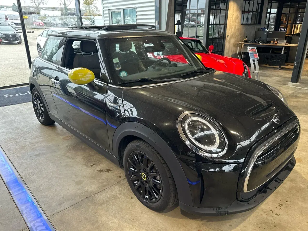 Billede 1 - MINI Cooper SE  Camden