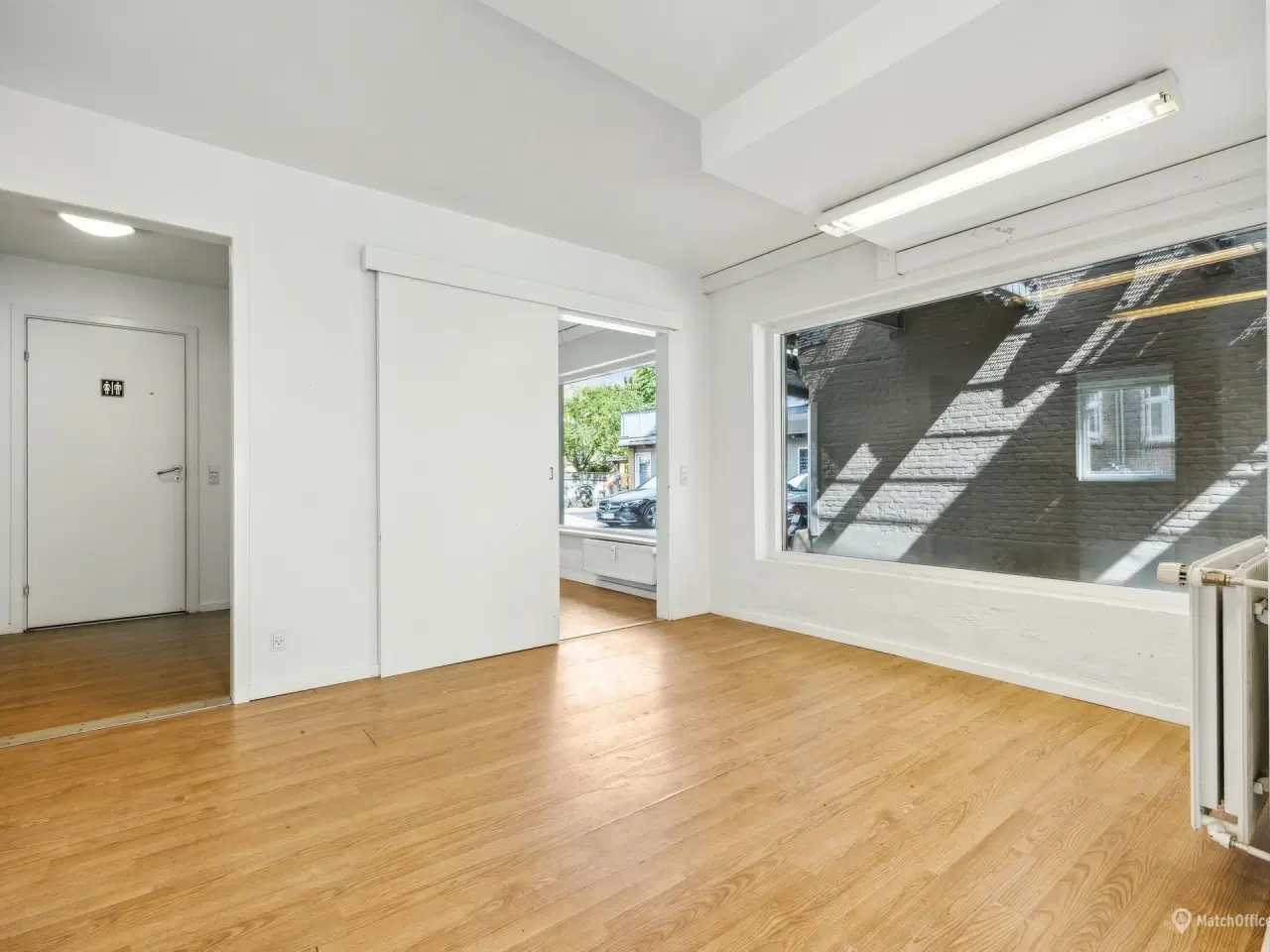 Billede 25 - Centralt beliggende erhvervs lokaler. til mange formål. Tilpasses efter ønske