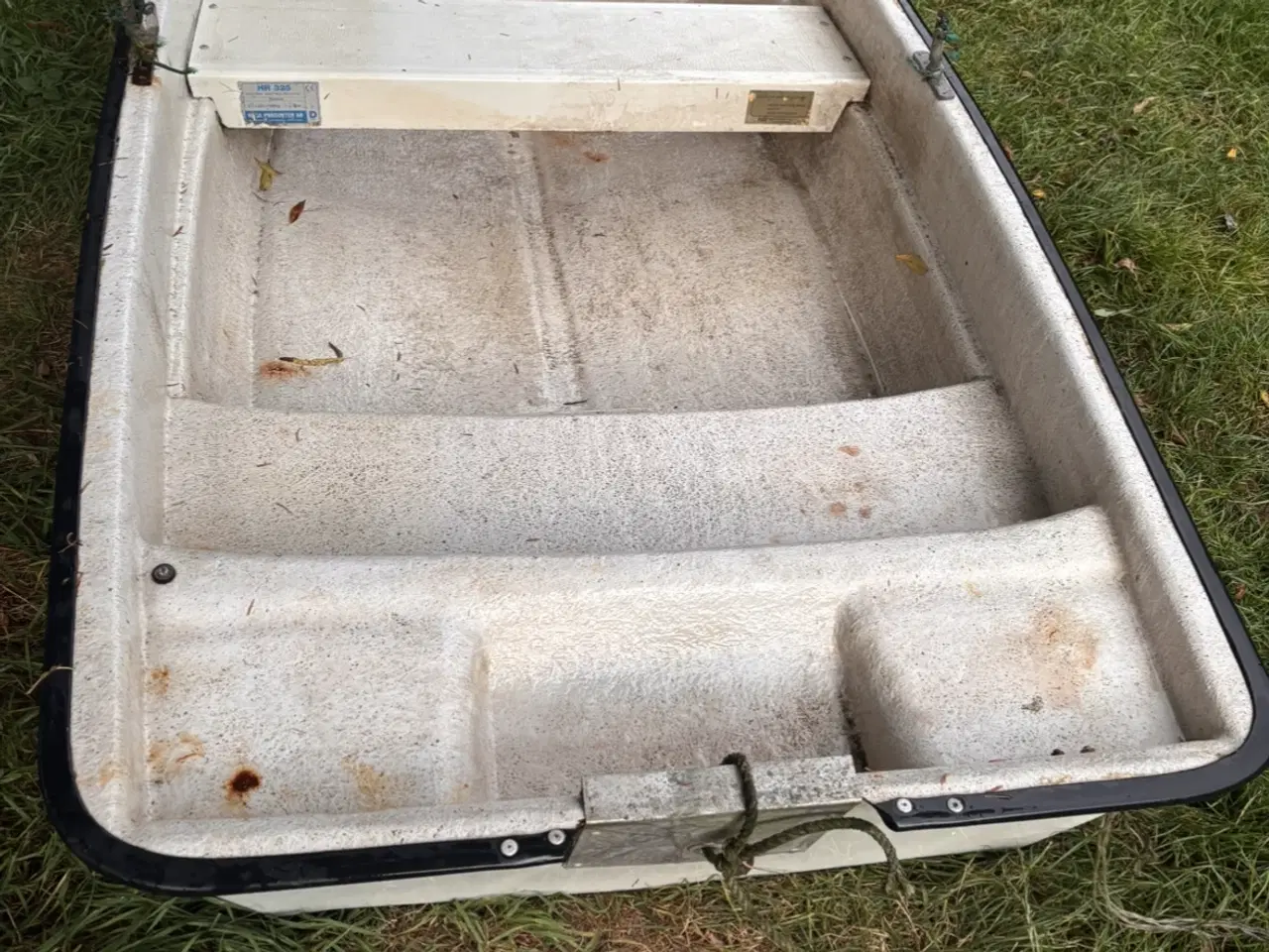 Billede 3 - HR 325 JOLLE MED MOTOR OG 2 TANKE