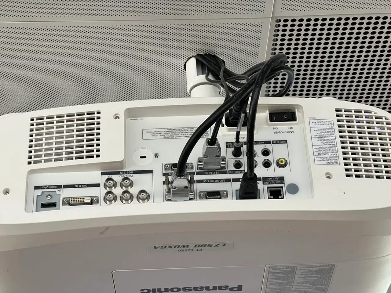 Billede 4 - Projektor PANASONIC PT-EZ580 m. GRANDVIEW el. lærred
