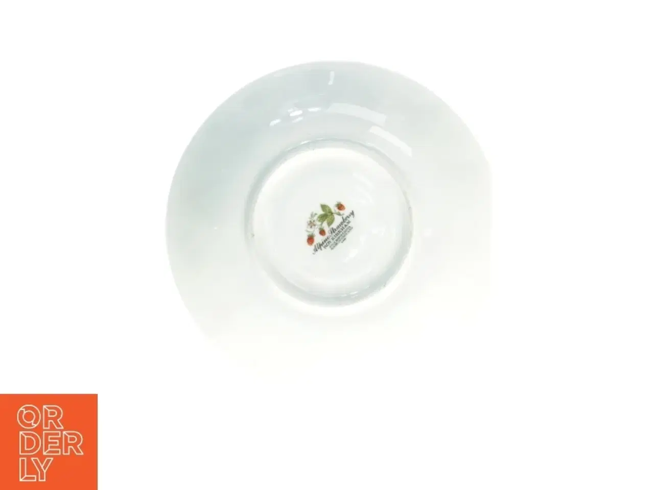 Billede 4 - Porcelæns tallerken med jordbærmotiv (str. 15x2,5 cm)