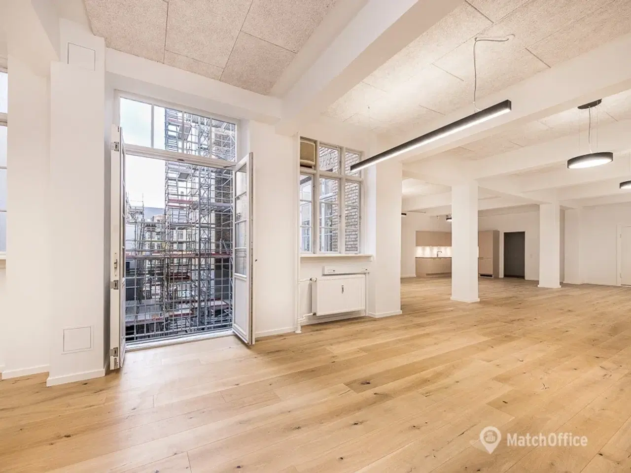 Billede 1 - 372 m² kontor med skønne caféer foran ejendommen