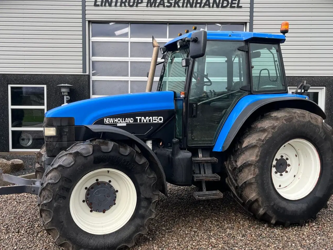 Billede 1 - New Holland TM150 Med frontlift