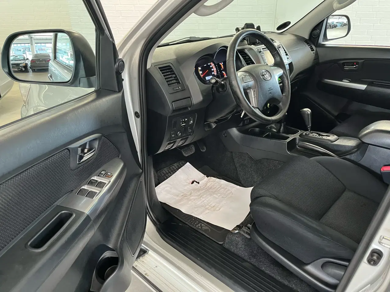 Billede 6 - Toyota HiLux Dobb.Kab. 3,0 D-4D T4 4x4 171HK Pick-Up Aut.
