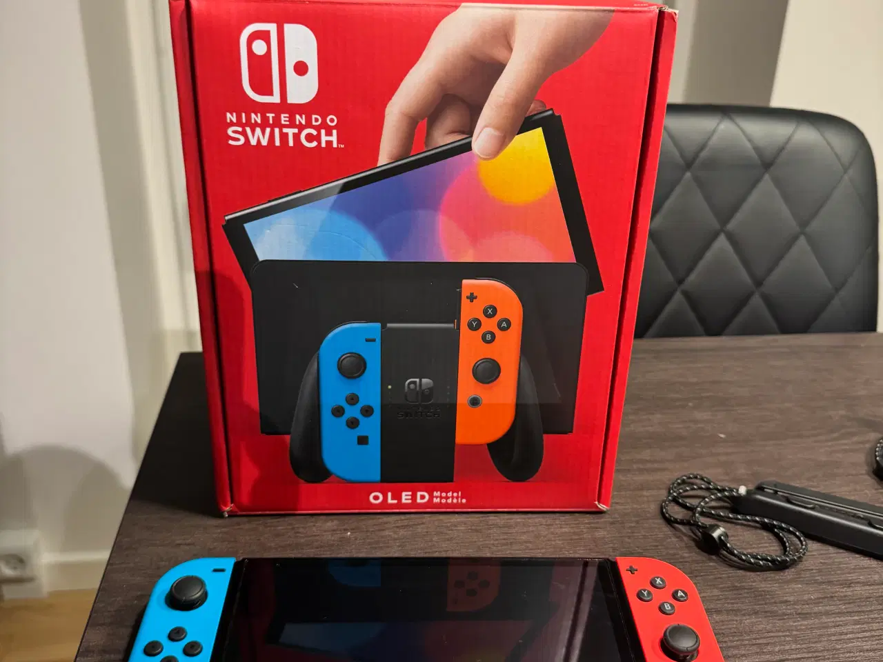 Billede 1 - Nintendo Switch OLED inkl. 4 spil