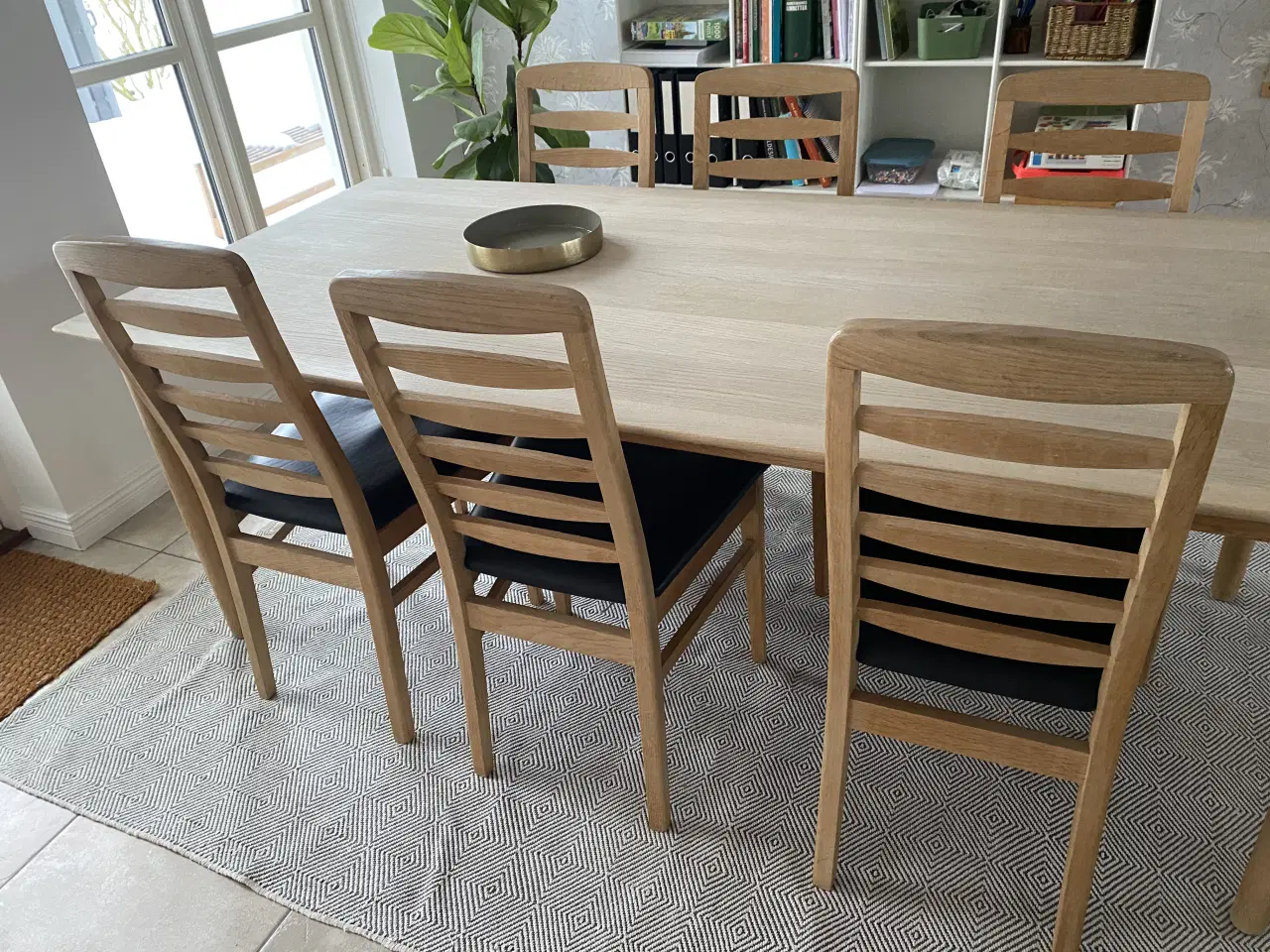 Billede 3 - Spisebordsstole massiv eg