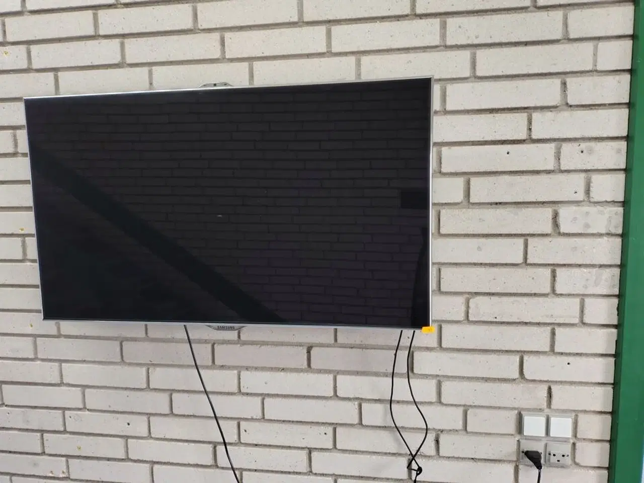 Billede 1 - TV med vægophæng, uden fjernbetjening SAMSUNG 40"