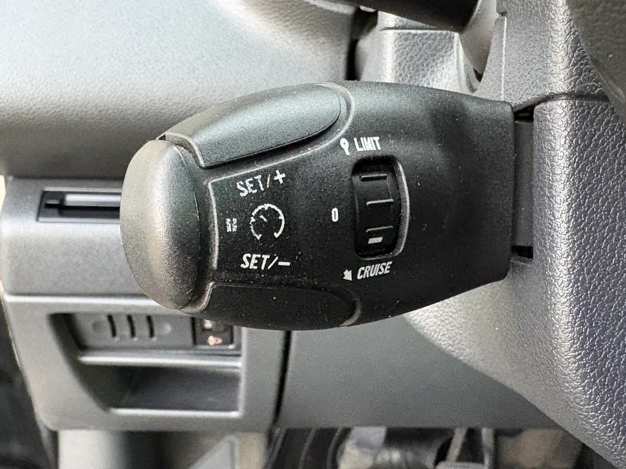 Billede 14 - Pæn og velkørende 7 Personers bil - Nysynet i 2026