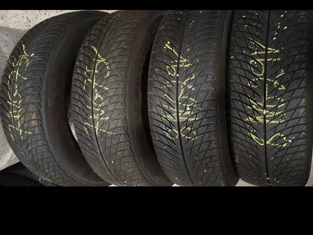Billede 6 - 4 stk Michelin vinterdæk 