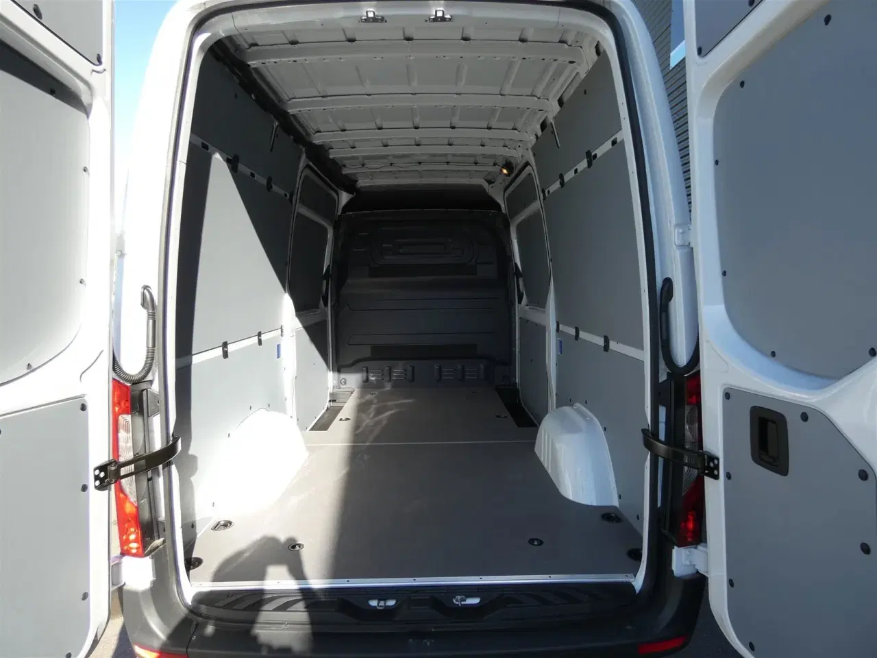 Billede 7 - Mercedes-Benz Sprinter 317 2,0 CDI A2 H2 RWD 9G-Tronic 170HK Van Aut.