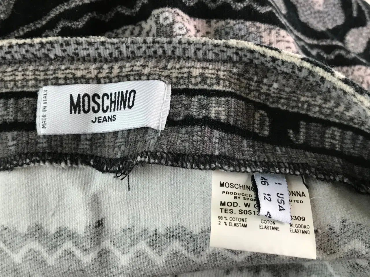 Billede 5 - Moschino, superflot nederdel, str 42