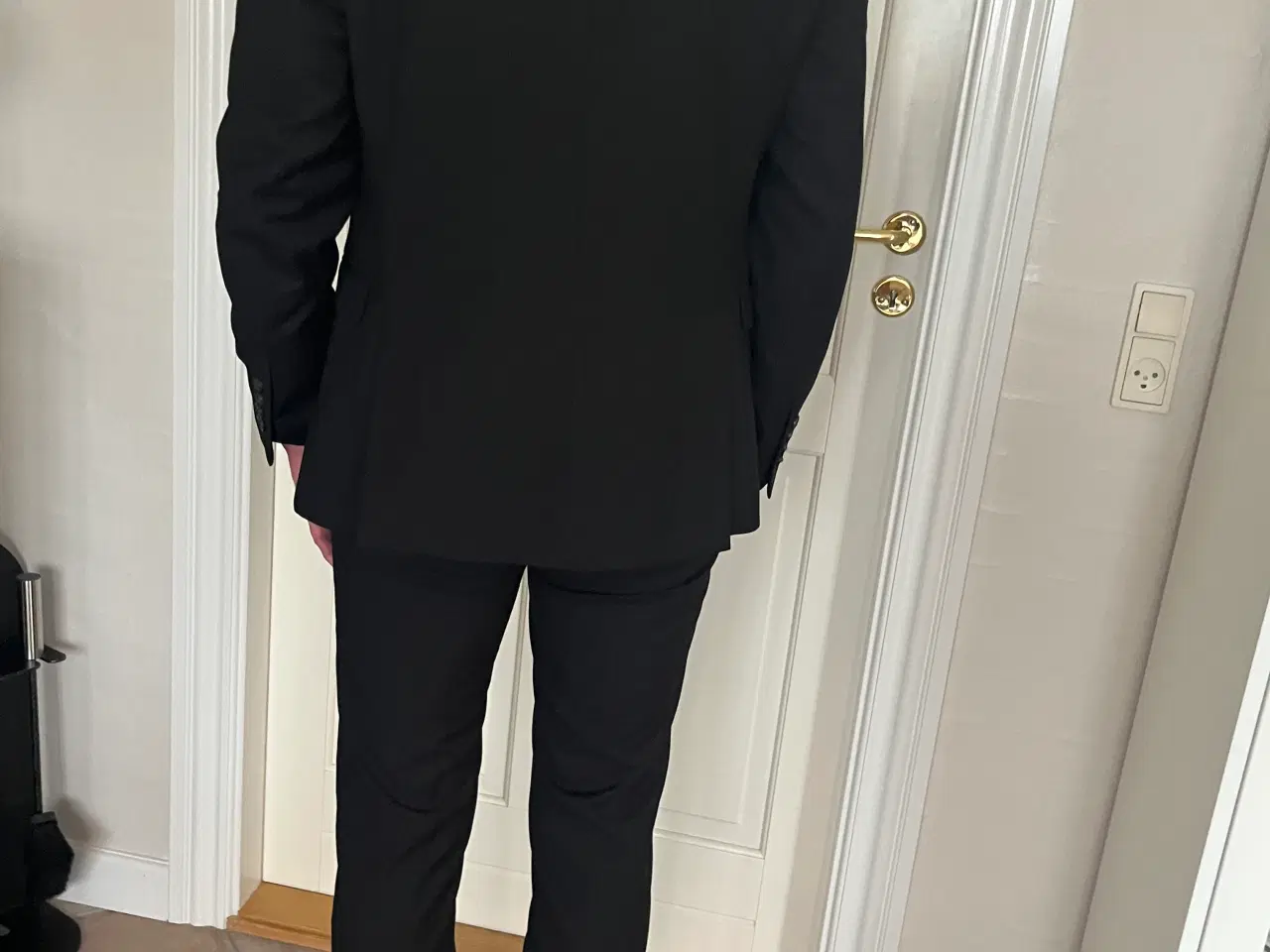 Billede 2 - Pænt sort jakkesæt