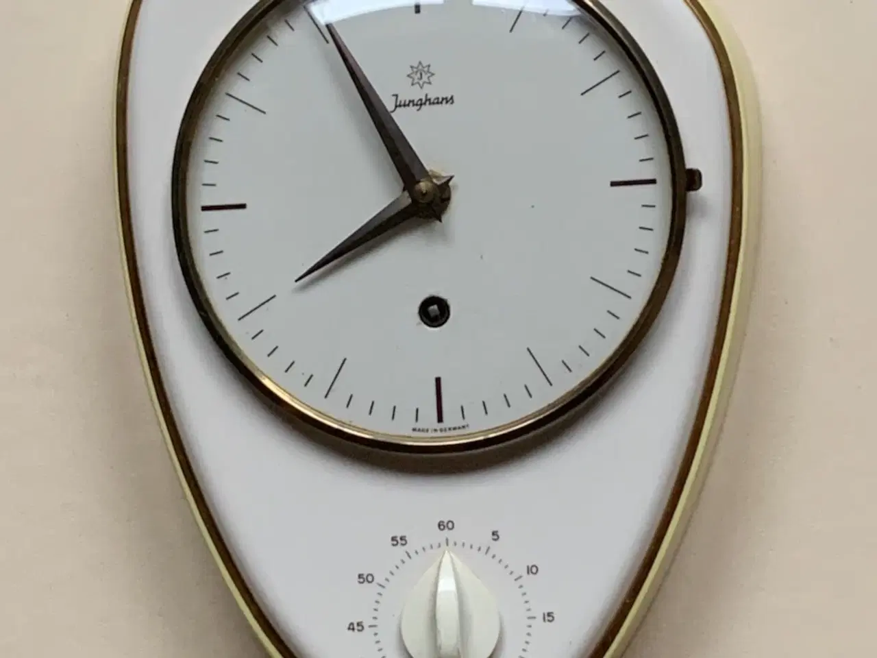 Billede 1 - Junghans køkkenur, designklassiker