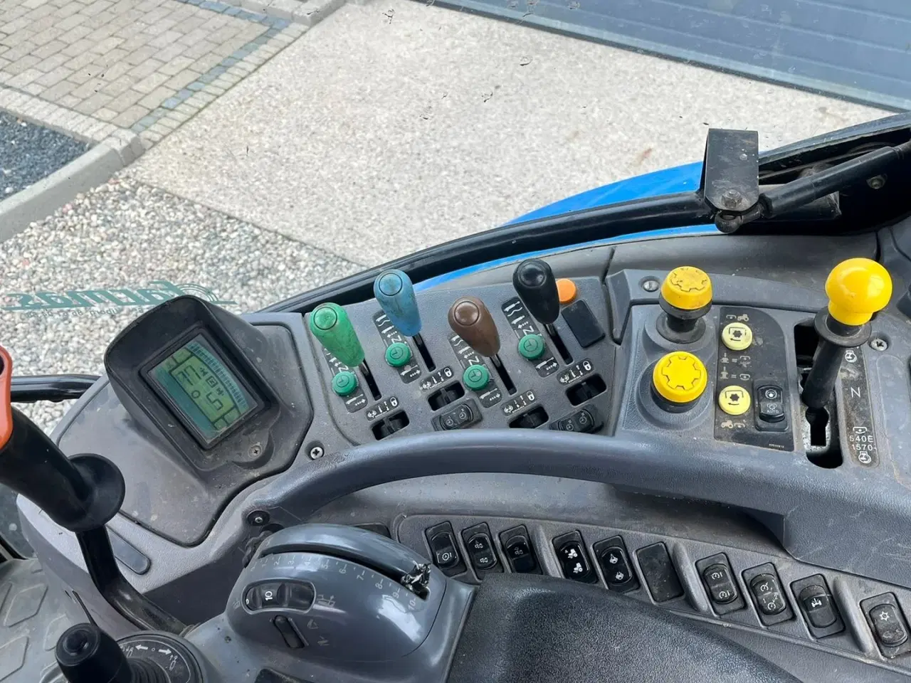Billede 7 - New Holland T7060 Med frontlift og frontPTO