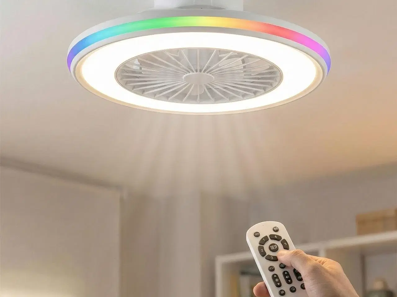 Billede 1 - Nexory loftventilator med skjulte blade og RGB LED - fjernbetjent, hvid, Ø 50 cm