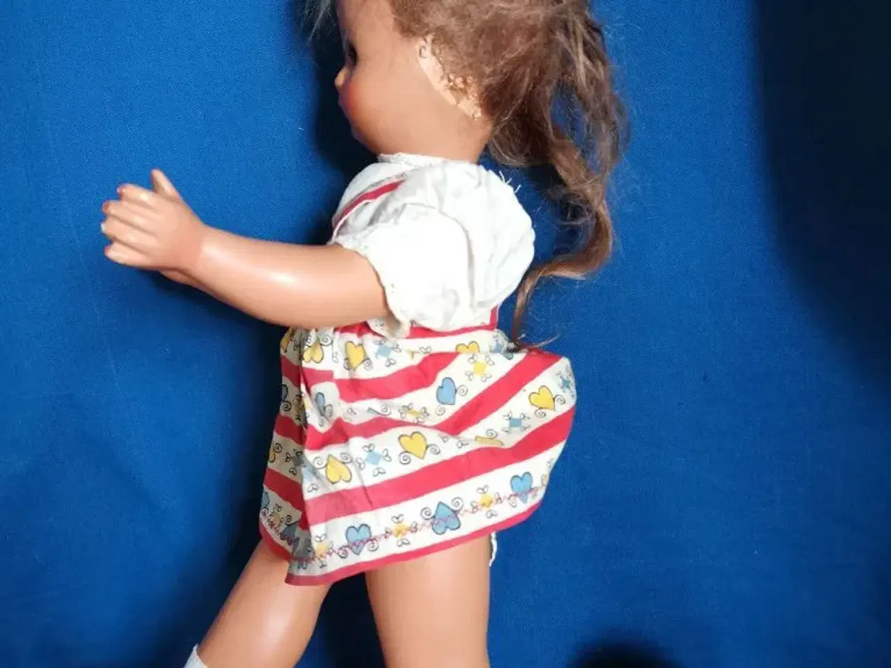 Billede 3 - Walking doll.. Gammel dukke
