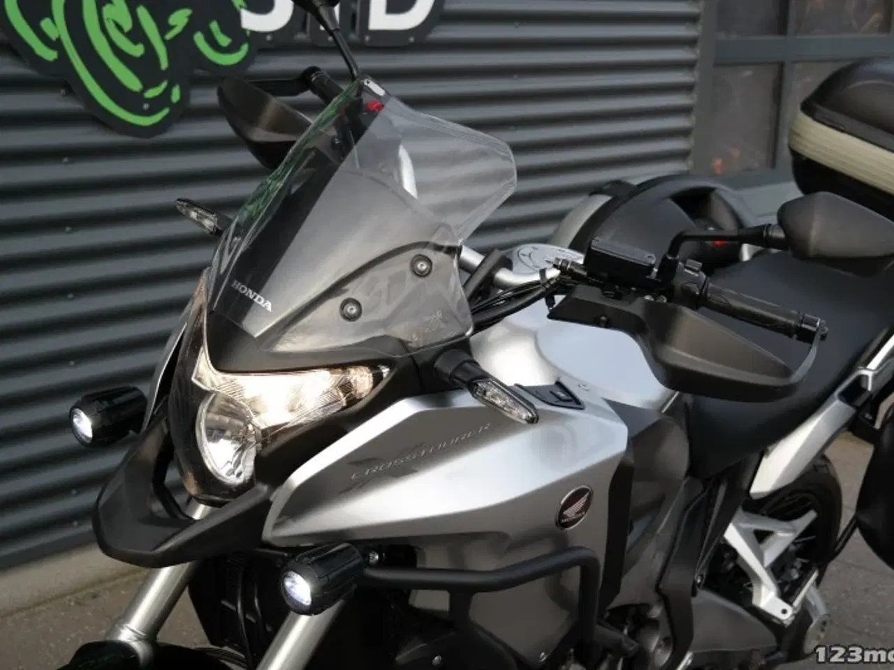 Billede 19 - Honda VFR 1200 X MC-SYD       BYTTER GERNE