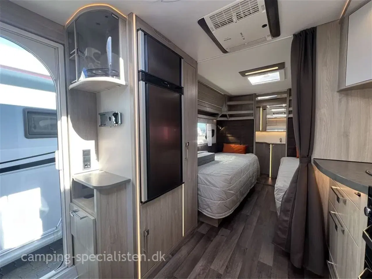 Billede 9 - 2022 - Kabe Royal 630 E TDL KS Boggie   Rigtig pæn og meget velholdt Kabe Royal 630 TDL fra 2022 - Kan nu opleves hos Camping-Specialisten i Silkeborg