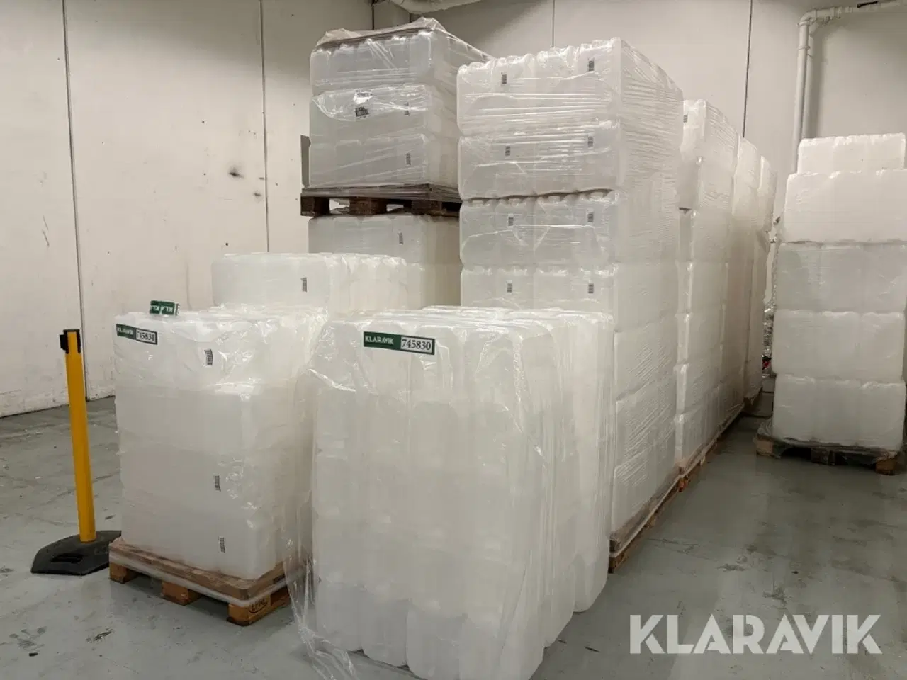 Billede 1 - Plastikflasker Verpacknungstechnik Ma.:11 - 4,5 paller af 180 stk