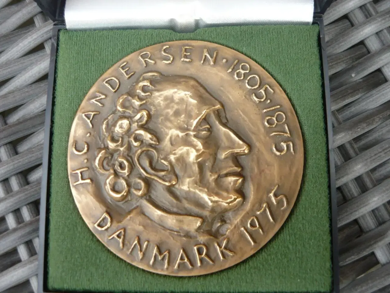 Billede 3 - 2 x "Danmarksmedaljer"