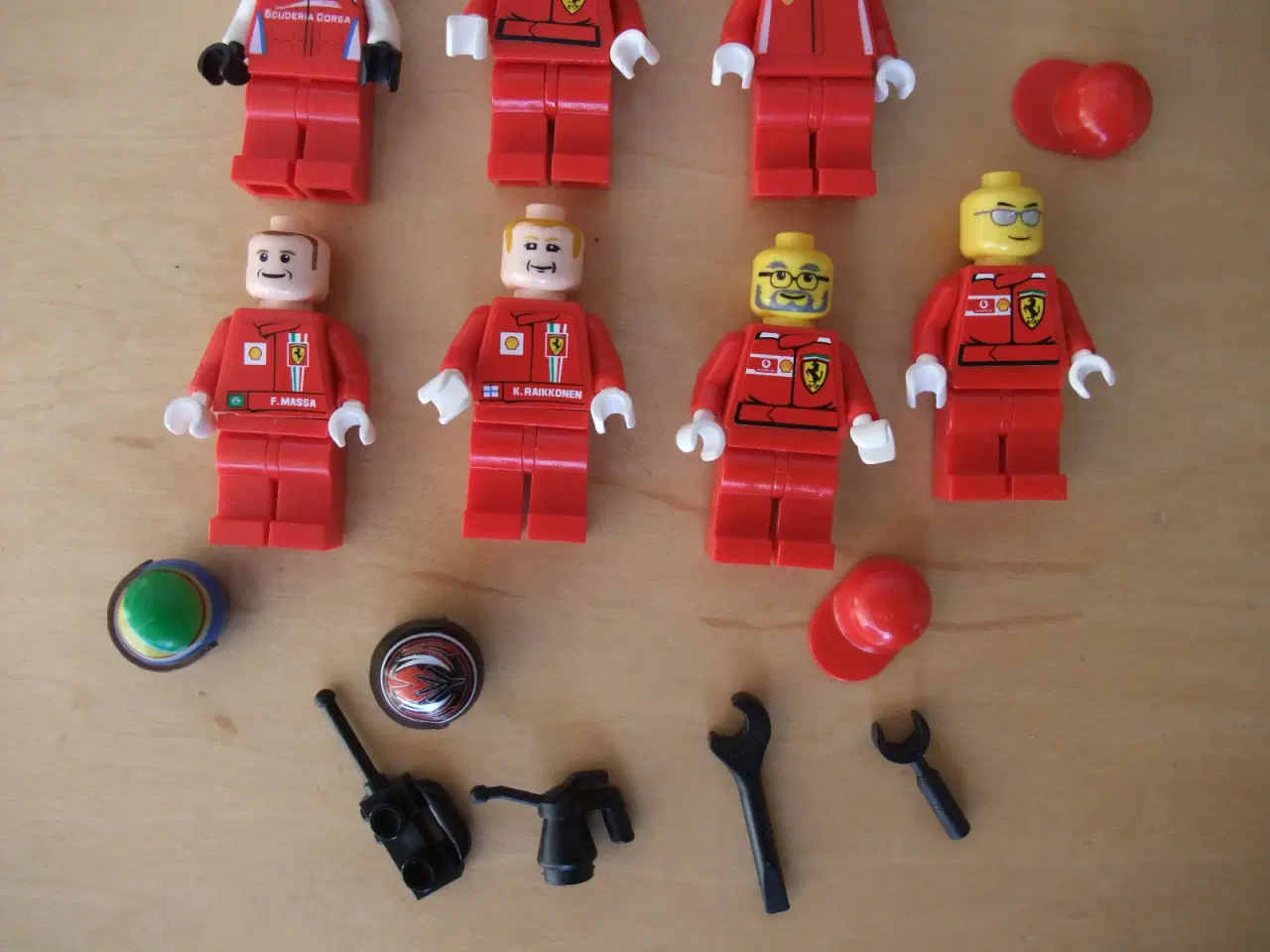 Billede 3 - Lego Ferrari Figurer