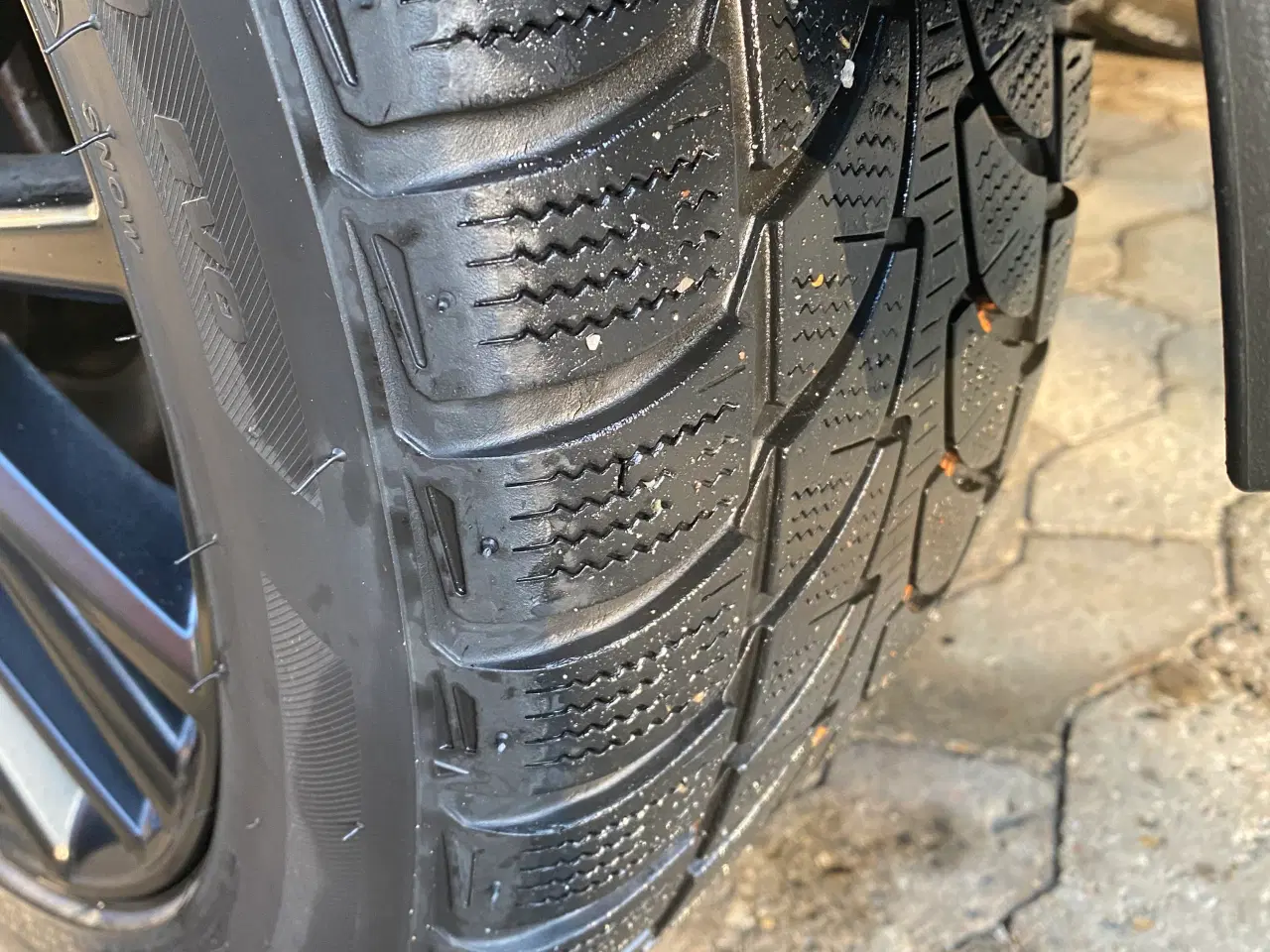 Billede 5 - Alufælge med vinterdæk