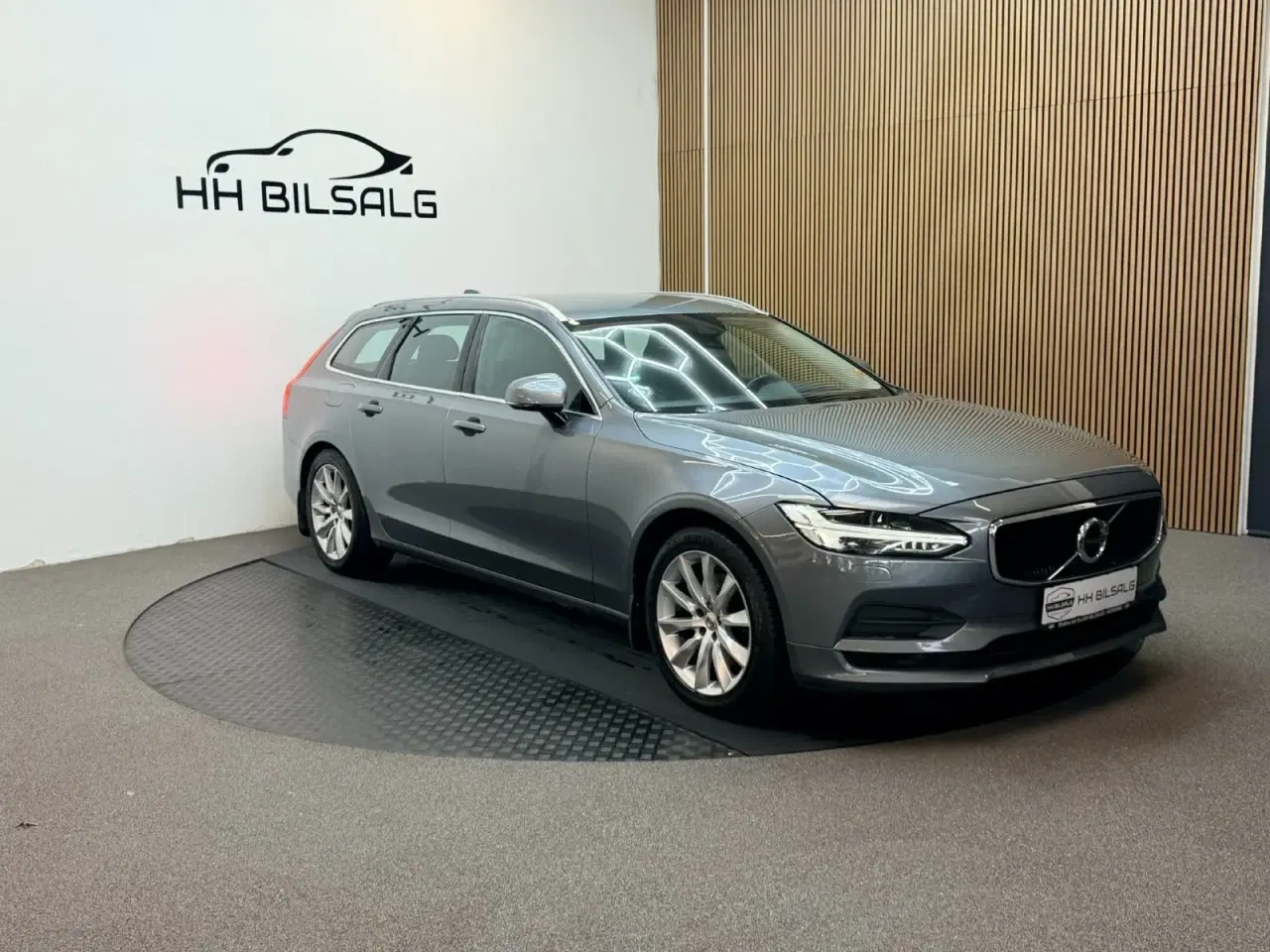 Billede 3 - Volvo V90 2,0 D4 190 Momentum aut.