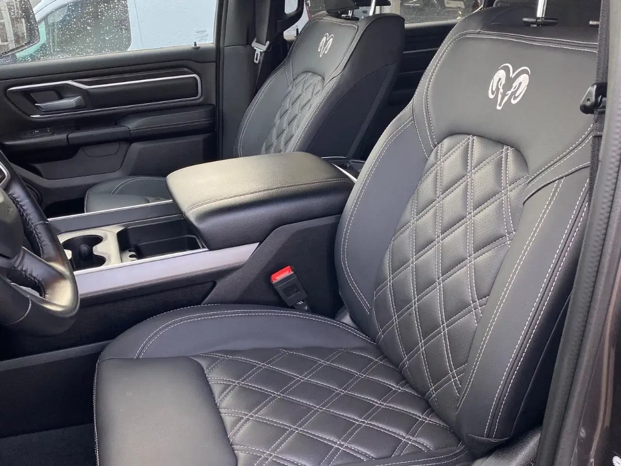 Billede 7 - Dodge RAM 1500 5,7 V8 Hemi Laramie Sport aut.