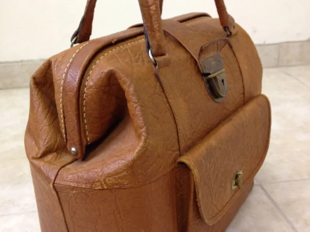 Billede 2 - Stor Gepo Retro læder taske