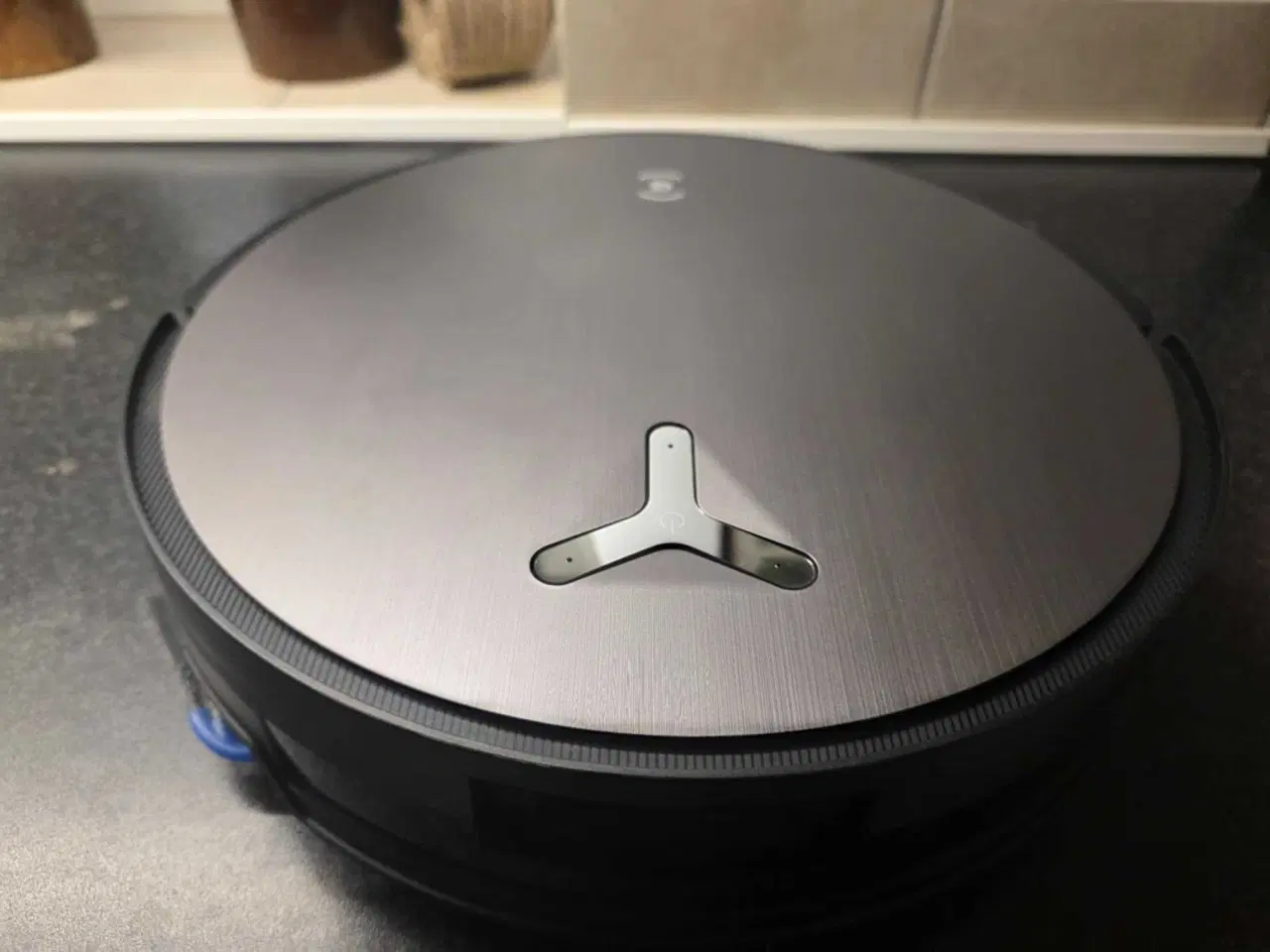 Billede 2 - Robotstøvsuger med gulvvask 