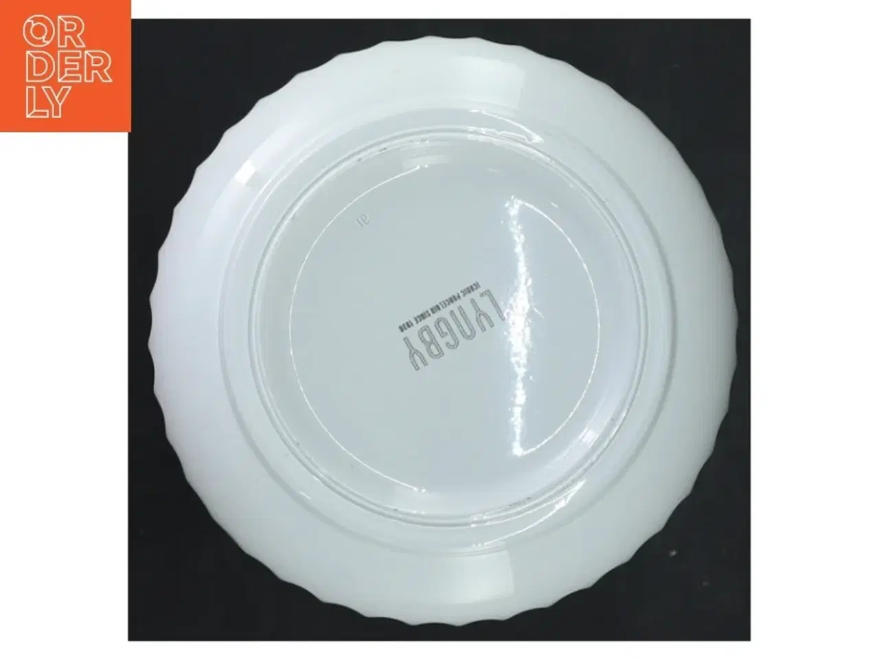 Billede 4 - Hvid porcelænsvase fra Lyngby (str. 20 cm)