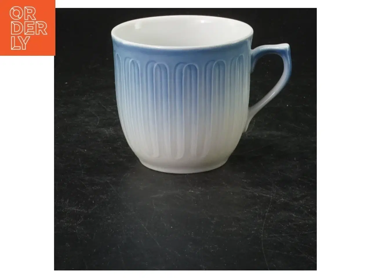 Billede 2 - Blå og hvide porcelænskrus fra B&G (str. 7 cm. 6 styk)