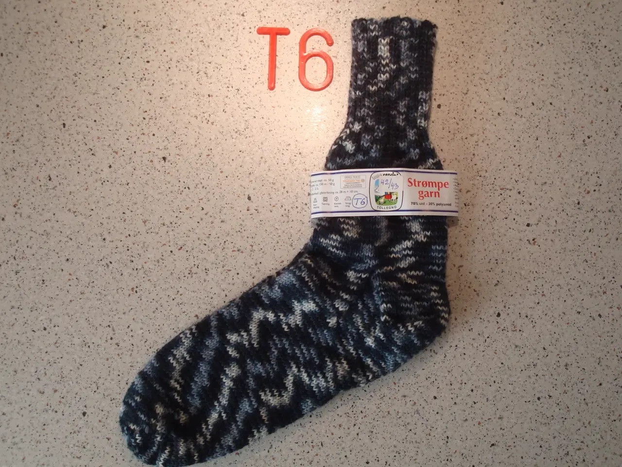 Billede 1 - Strømper str. 42-43