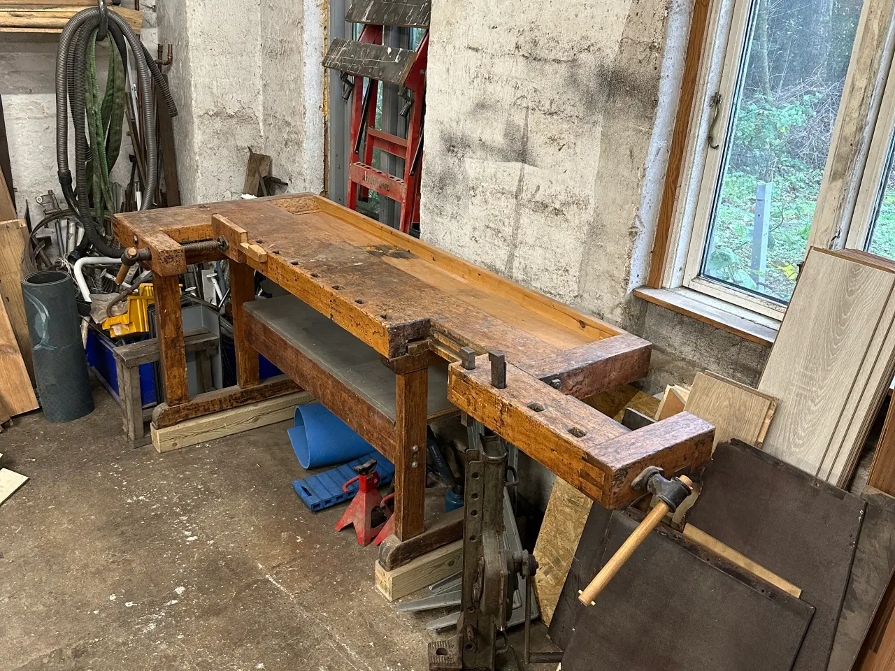 Billede 1 - Flot gammel høvlebænk