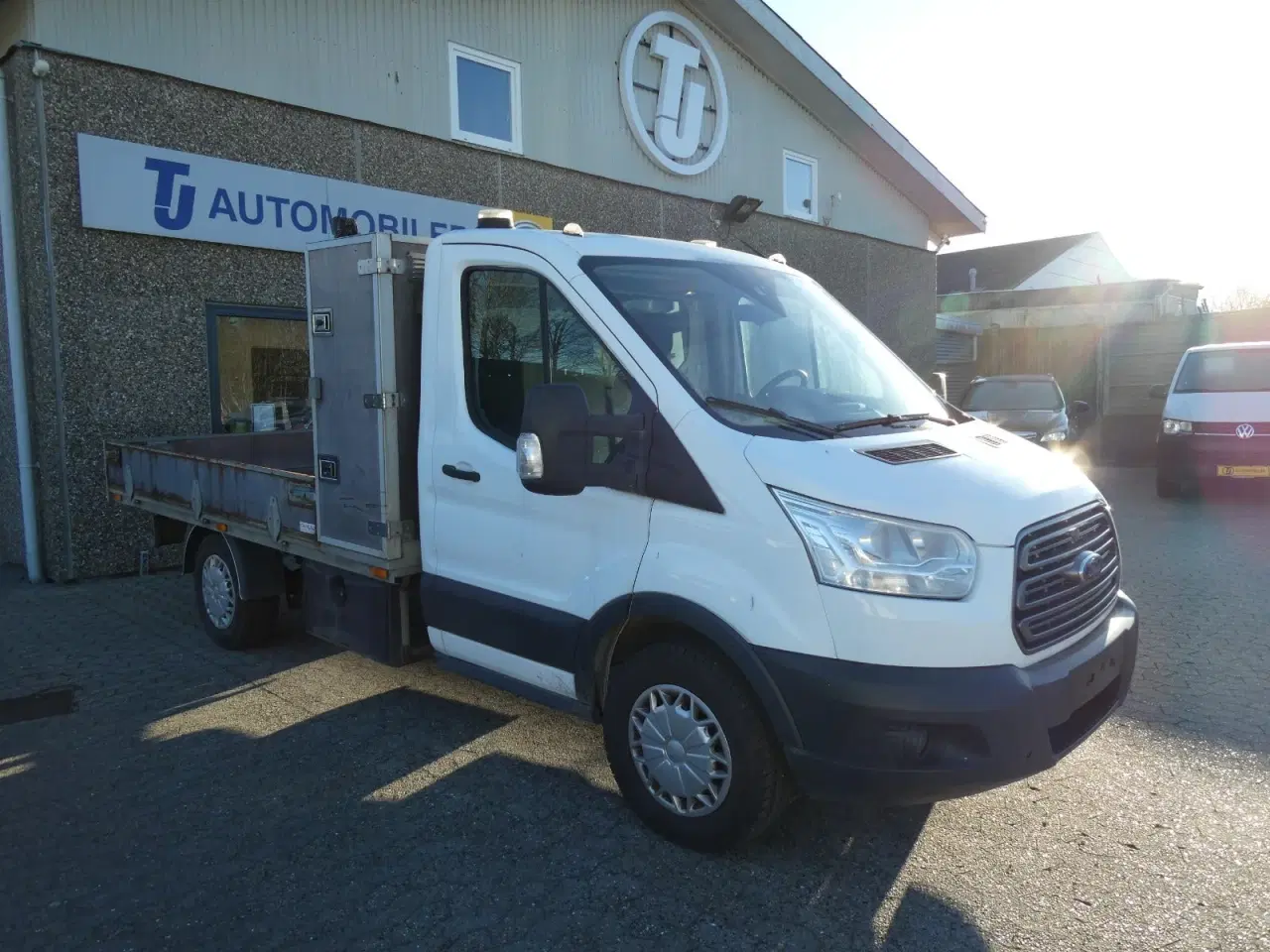 Billede 1 - Ford Transit 350 L2 Chassis 2,2 TDCi 125 Trend Ladvogn RWD