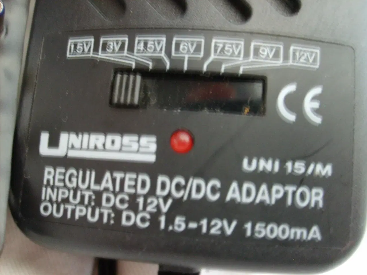 Billede 2 - Cigartænder-strømforsyning Uniross 1500mA DC/DC
