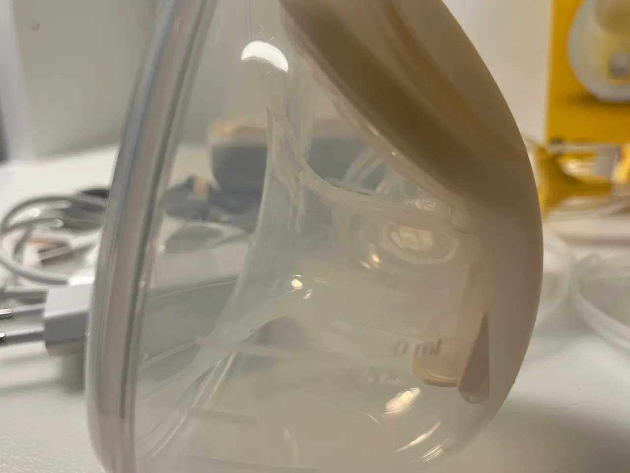 Billede 2 - Brystpumpe Medela handfree 
