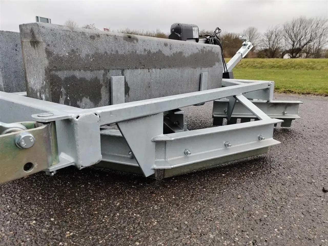 Billede 8 - Anker Bjerre Høvlen B-120-EL Med dobbelt vægtklodser