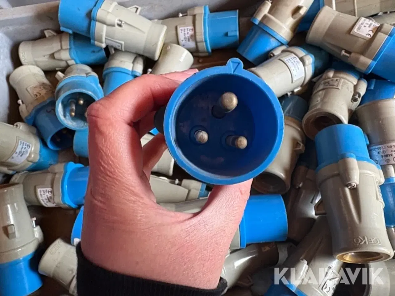 Billede 4 - Større parti 220 volt CEE stik CeKon