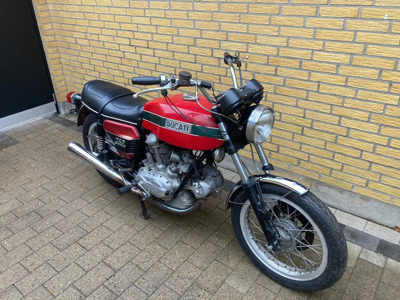 Billede 2 - Ducati 750 Gt