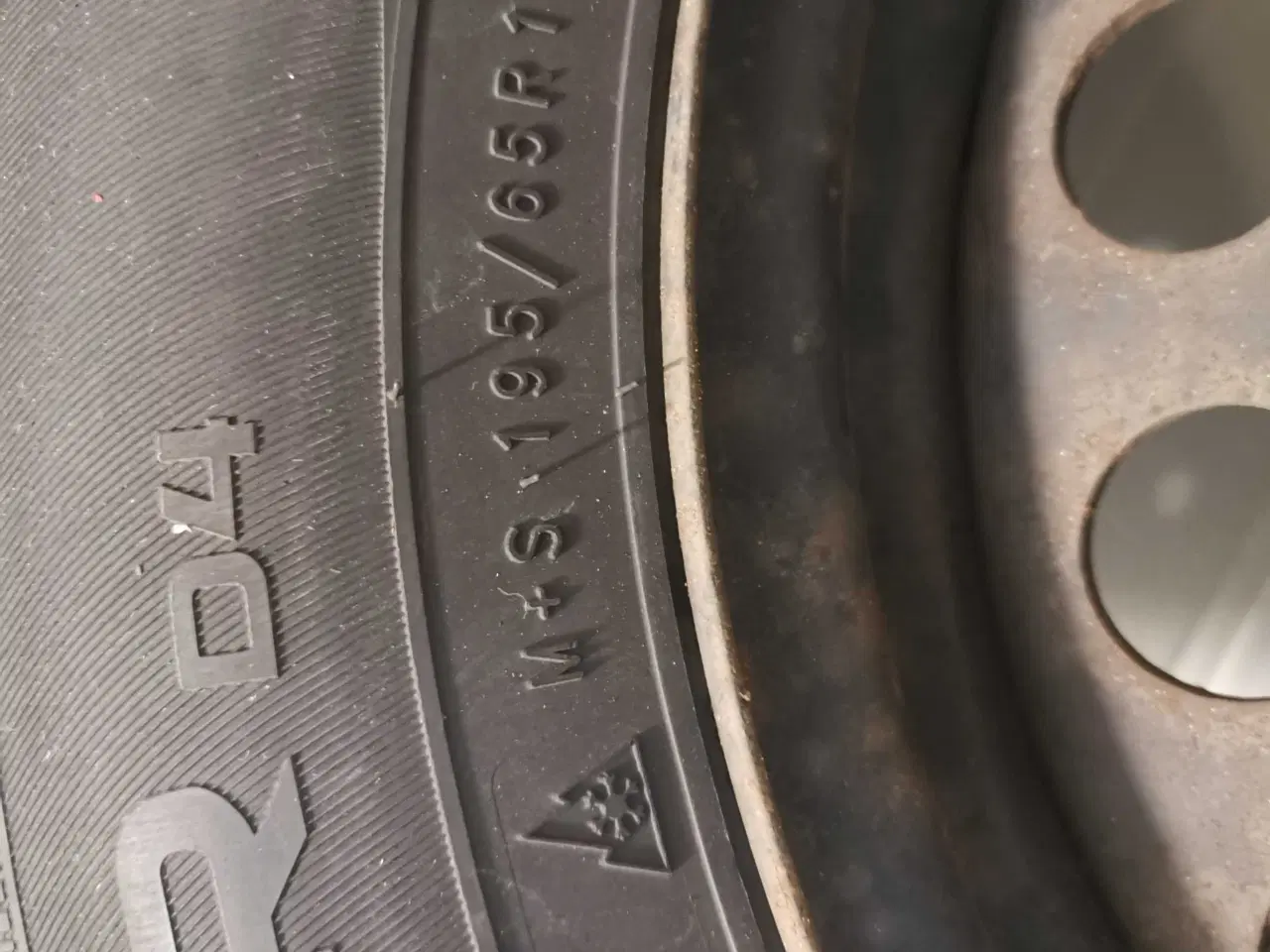 Billede 1 - Vinterdæk på fælge