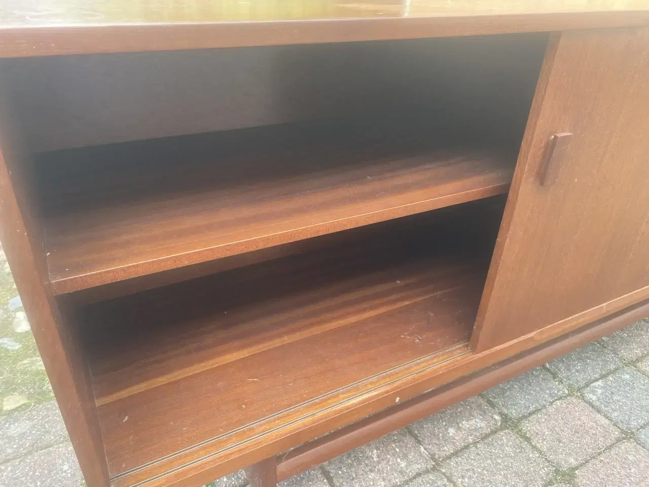 Billede 12 - Teak-træ Bord, Stole, Skænk/Skab