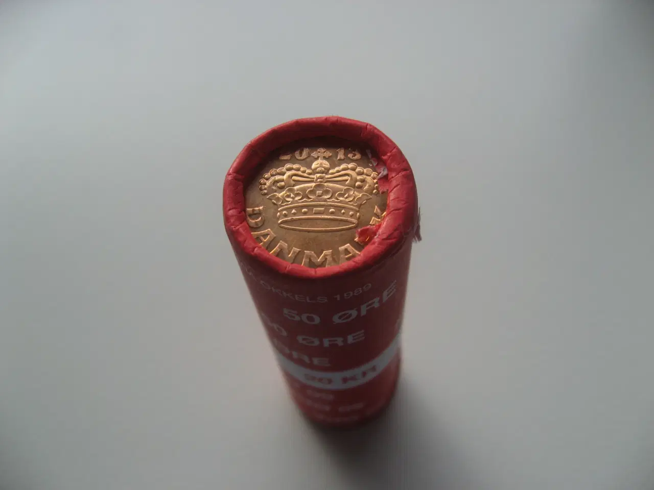 Billede 1 - Smuk møntrulle med 50 ører fra 2013, den svære